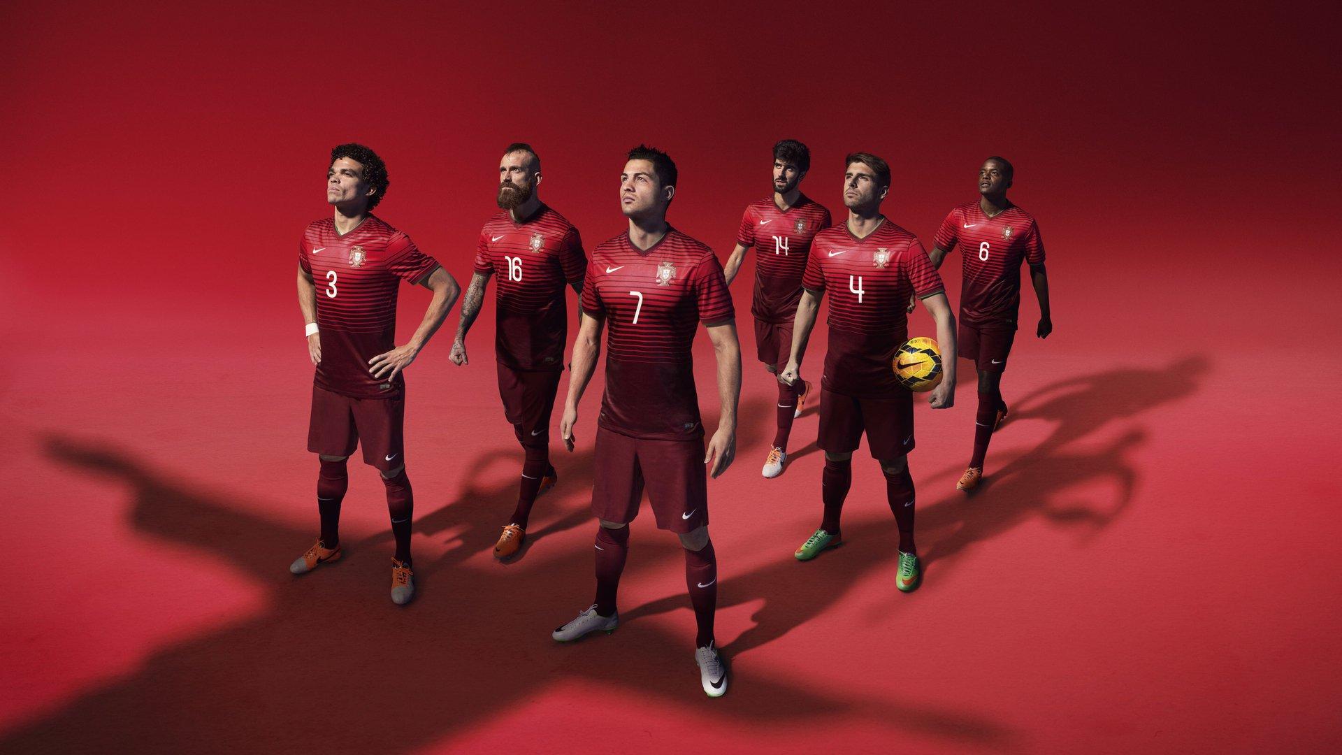 中国跳水队世锦赛再创辉煌，包揽十米台双人项目金银牌